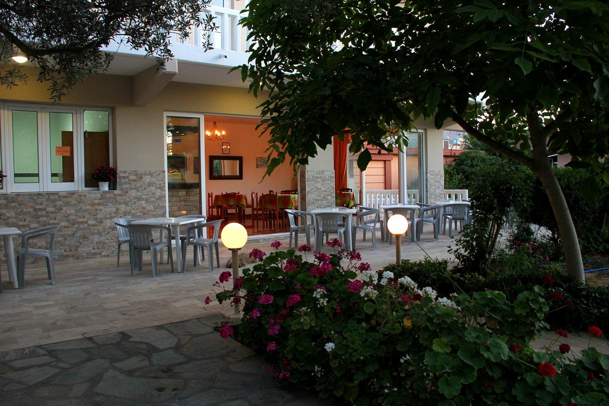 Hotel Ikaros อาร์คานเยโลส ภายนอก รูปภาพ